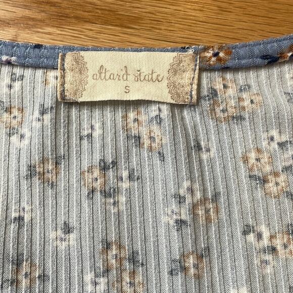 Altar'd State Blue Floral Ribbed Cropped Top - Small - Picture 4 of 7
